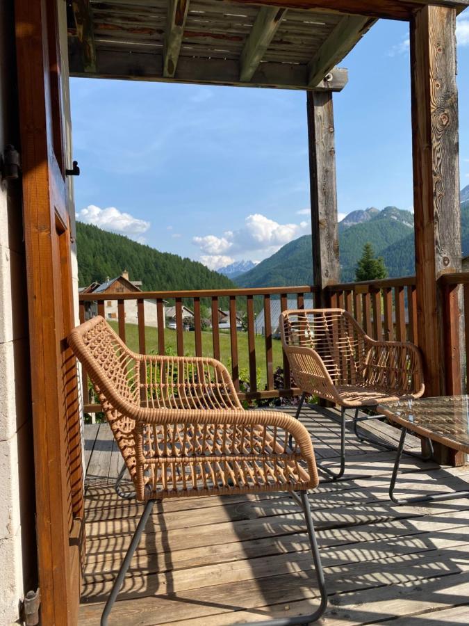 Le Chalet Des Sommets Арвьё Экстерьер фото